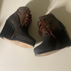 rag & bone Black and Brown Dolgan Wedge Ankle Boots